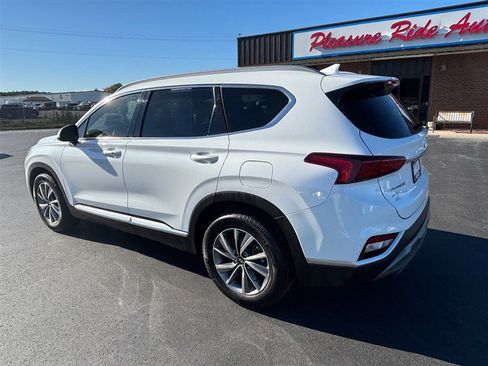 Used 2019 Hyundai Santa Fe SEL image 3