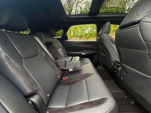 Certified 2024 Lexus RX 500h F Sport w/ Convenience Package image 23