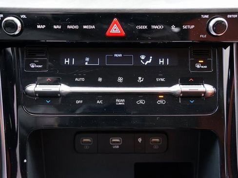 Used 2024 Kia Carnival SX image 16