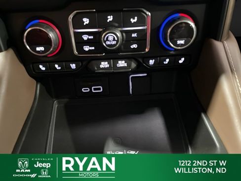 Used 2021 Chevrolet Suburban High Country w/ Max Trailering Package AWD/4WD image 29