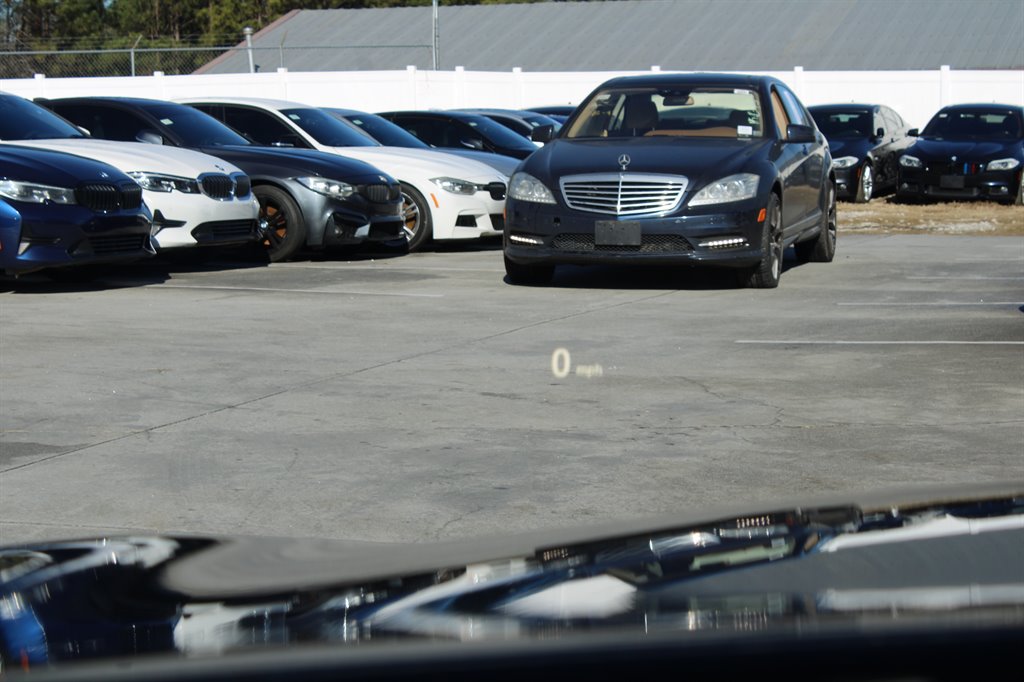 Used 2013 BMW 740Li RWD image 25