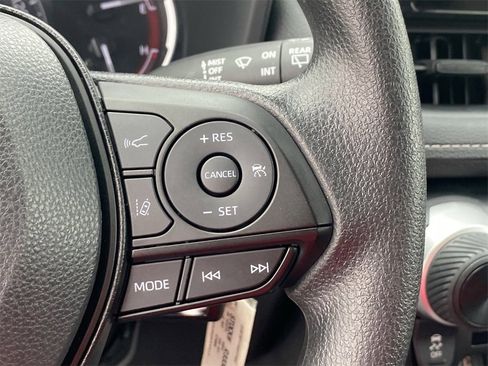 Certified 2025 Toyota RAV4 LE image 25