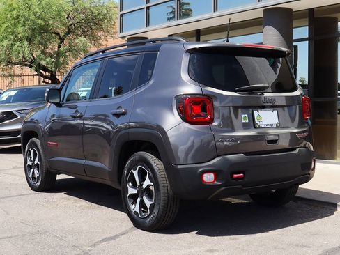 Used 2019 Jeep Renegade Trailhawk image 9