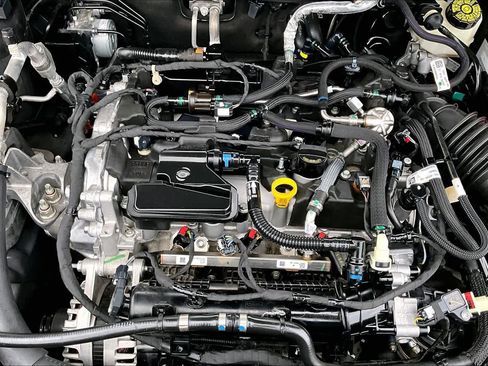 Used 2021 Ford Escape S image 32