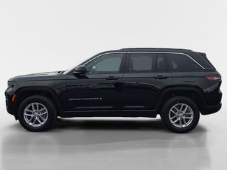 Used 2024 Jeep Grand Cherokee Laredo X w/ Luxury Tech Group I video 2