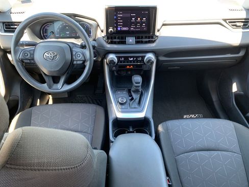 Used 2025 Toyota RAV4 XLE w/ Convenience Package AWD/4WD image 16