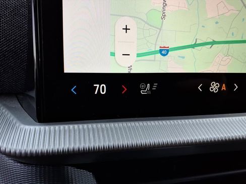 Used 2025 Ford Explorer ST-Line w/ Premium Package image 14