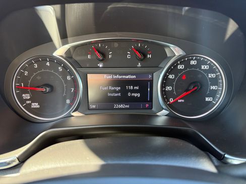 Used 2023 Chevrolet Blazer LT w/ Convenience Package image 11