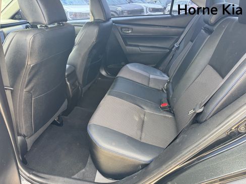 Used 2018 Toyota Corolla SE w/ Carpet Mat Package (TMS) FWD image 13