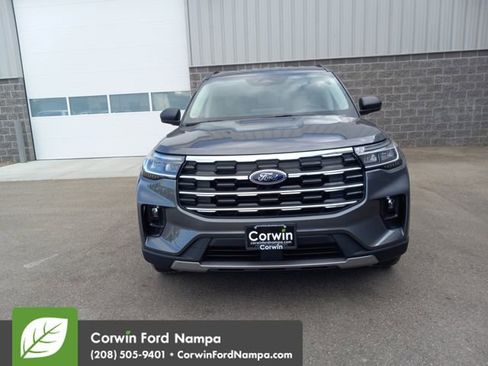 New 2025 Ford Explorer Active w/ Active Comfort Package image 8