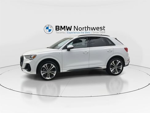 Used 2021 Audi Q3 2.0T Premium Plus w/ Premium Plus Package image 10