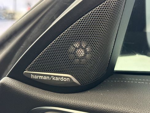 Used 2023 BMW M440i Convertible w/ Premium Package RWD image 29