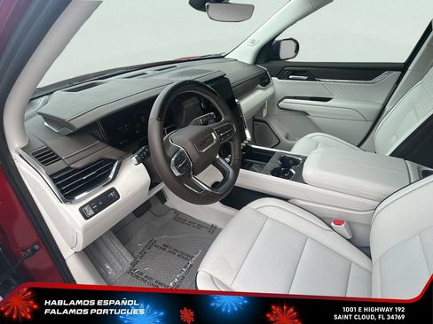 New 2026 GMC Acadia Denali w/ Super Cruise Package FWD image 13