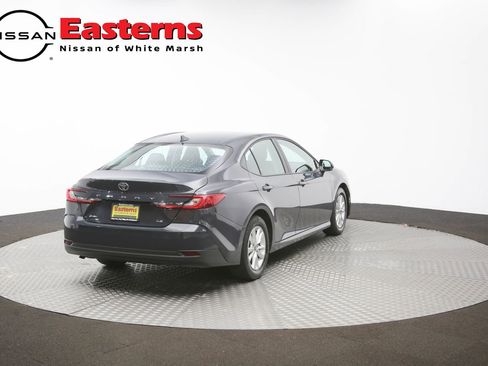 Used 2025 Toyota Camry LE FWD image 40