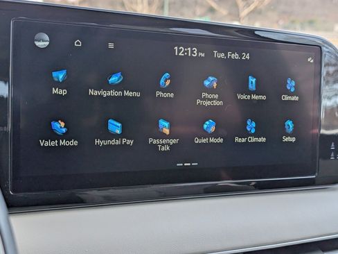 Used 2023 Hyundai Palisade Calligraphy image 18