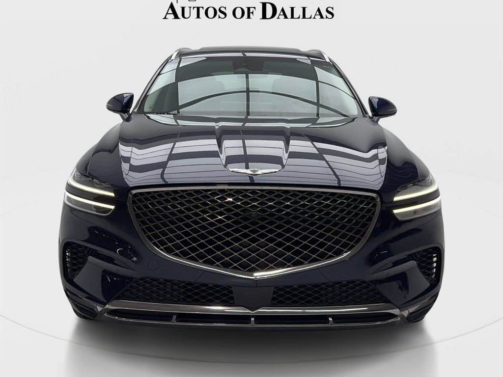 Used 2022 Genesis GV70 2.5T w/ Advanced Package AWD/4WD image 3