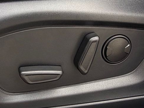 New 2026 Ford Explorer Active w/ Active Comfort Package RWD image 44