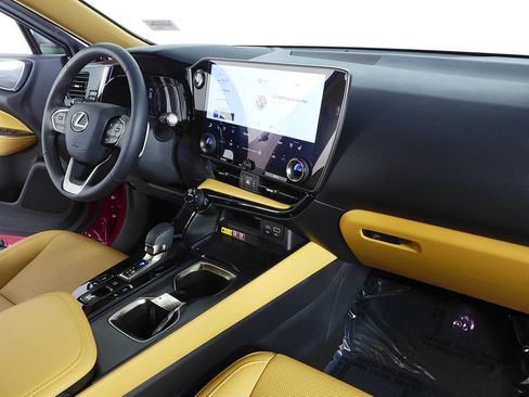 Used 2026 Lexus NX 350 AWD w/ Accessory Package (2T) image 13