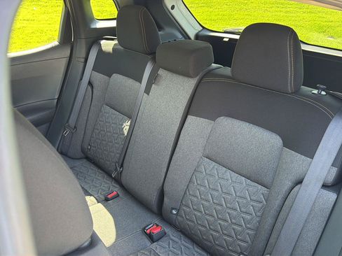 Used 2025 Nissan Kicks SV FWD image 29