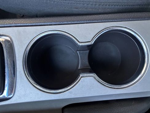 Used 2011 Ford Fusion SE w/ 202A Rapid Spec Order Code image 25