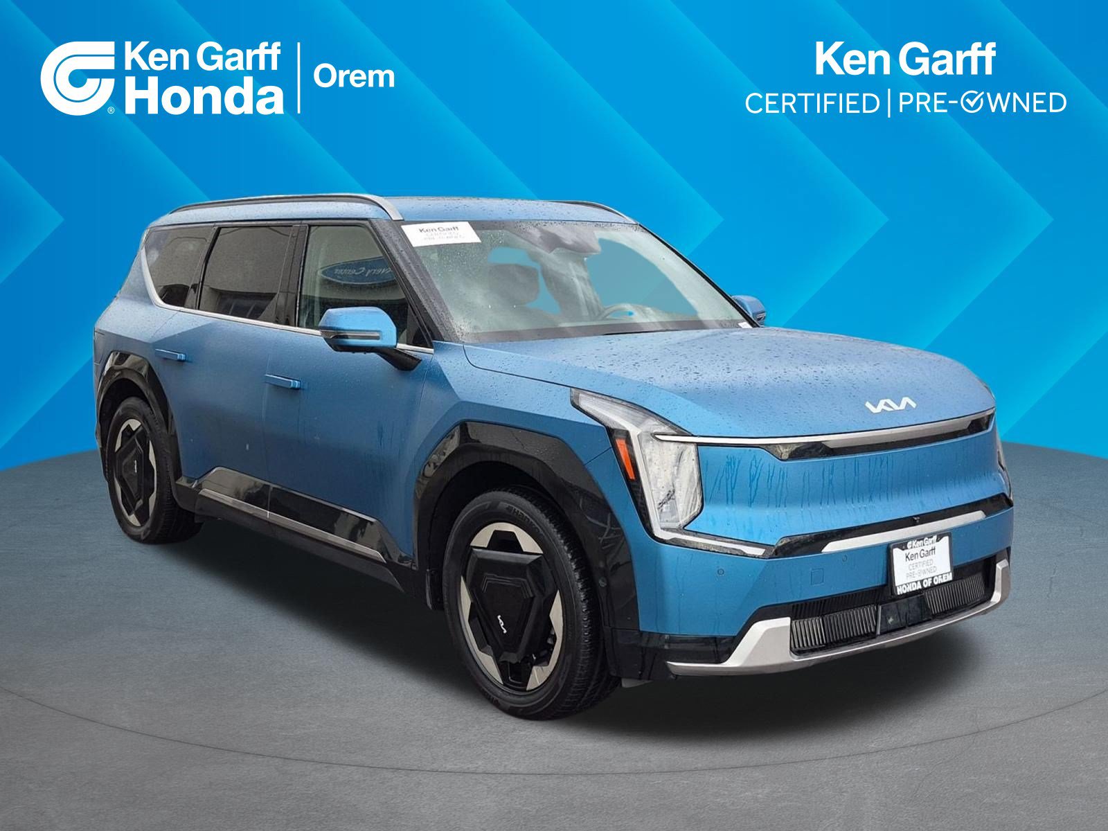Used 2024 Kia EV9 Land w/ Towing Package AWD/4WD image 1