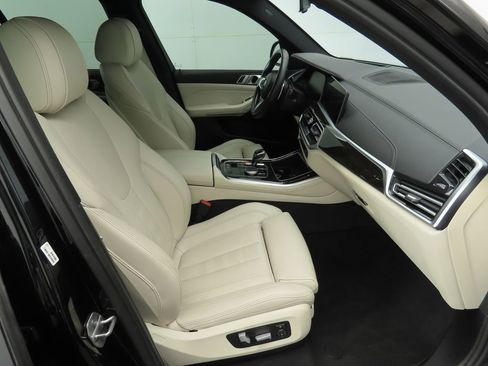 Used 2019 BMW X5 xDrive40i w/ Premium Package 2 image 20