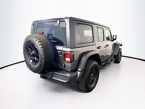 Used 2024 Jeep Wrangler Willys image 4
