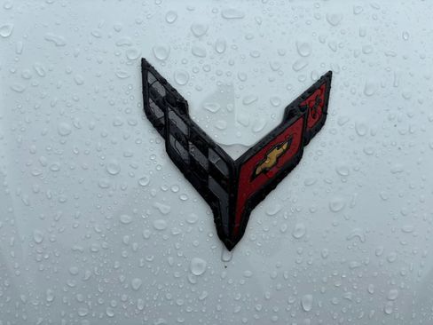 Used 2024 Chevrolet Corvette Stingray Preferred Cpe w/ 2LT RWD image 8