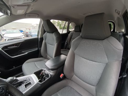 Used 2024 Toyota RAV4 XLE w/ Weather Package AWD/4WD image 20