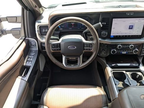 Used 2025 Ford F250 King Ranch AWD/4WD image 14