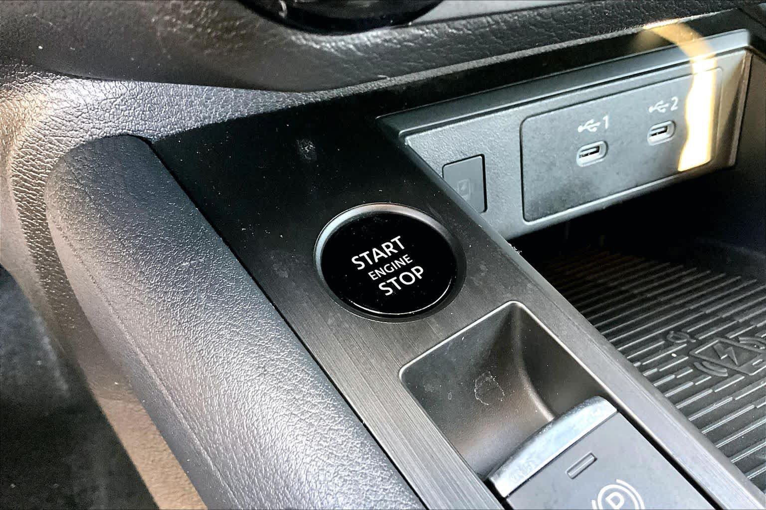 Certified 2026 Nissan Kicks SV FWD image 28