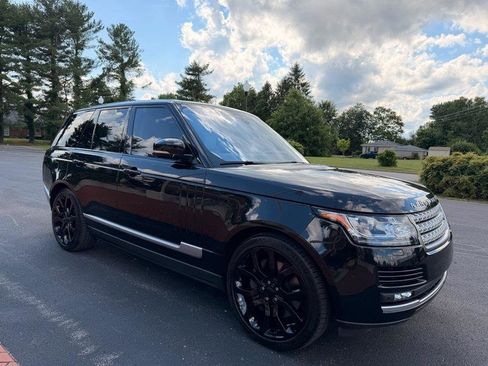Used 2017 Land Rover Range Rover Supercharged AWD/4WD image 4
