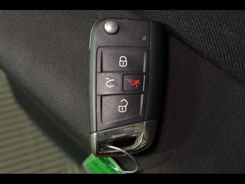 Used 2017 Volkswagen GTI Sport image 24