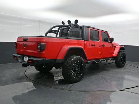 Used 2021 Jeep Gladiator Mojave image 2