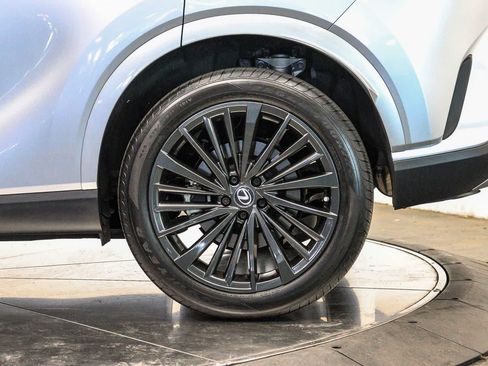 Used 2024 Lexus RX 350 Premium w/ Convenience Package FWD image 10