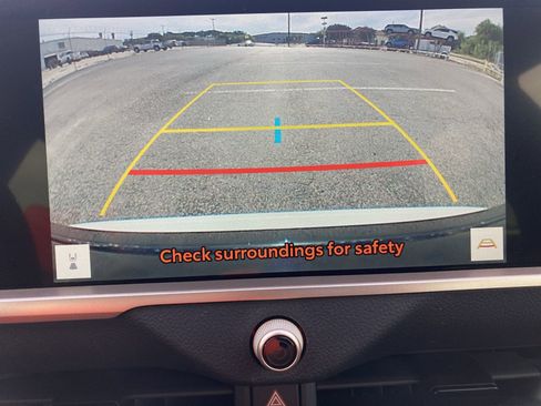 Used 2023 Toyota Crown XLE image 25