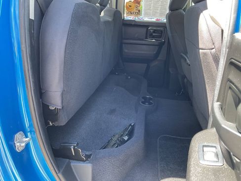 Used 2019 RAM 1500 Express w/ Express Value Package AWD/4WD image 45