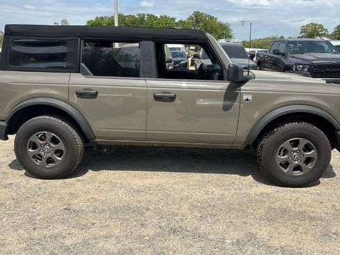 Used 2025 Ford Bronco Big Bend image 3