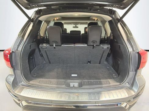 Used 2019 Nissan Pathfinder Platinum AWD/4WD image 30