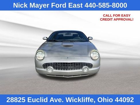 Used 2004 Ford Thunderbird RWD image 2