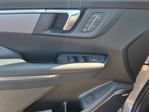 New 2026 Buick Enclave Sport Touring w/ Power Package FWD image 10