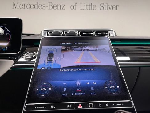 Used 2026 Mercedes-Benz S 580 4MATIC Sedan w/ AMG Line Package image 34