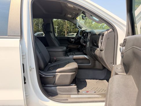Used 2021 Chevrolet Silverado 1500 LT Trail Boss w/ Convenience Package II AWD/4WD image 32