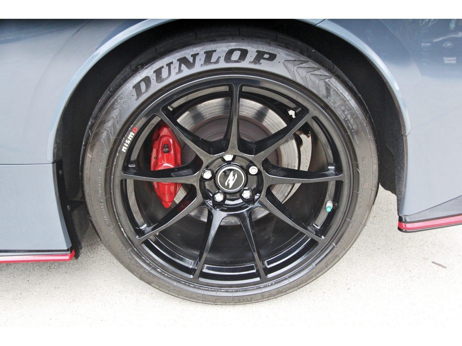 Used 2024 Nissan Z NISMO w/ Floor Mat Package RWD image 27