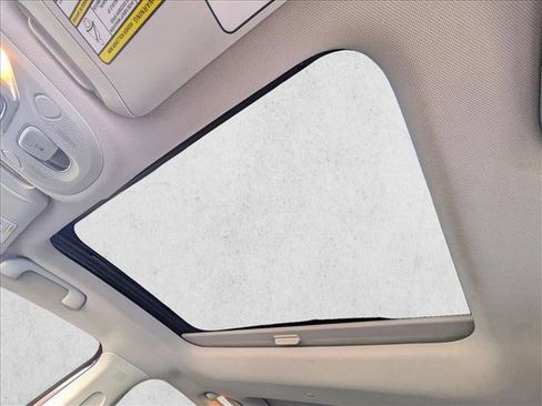 Used 2017 FIAT 500X Trekking image 13