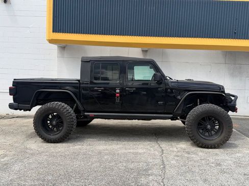 Used 2020 Jeep Gladiator Sport w/ Quick Order Package 23S image 7