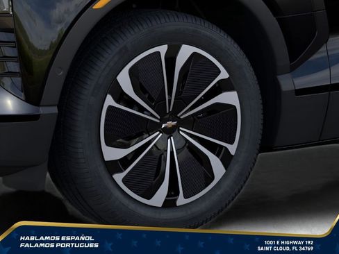 New 2025 Chevrolet Blazer EV LT w/ Super Cruise Package AWD/4WD image 9