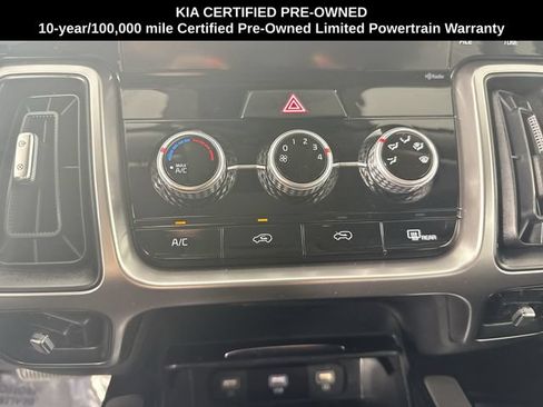 Certified 2023 Kia Sorento LX AWD/4WD image 8
