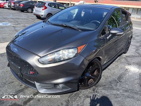 Used 2016 Ford Fiesta ST FWD image 2