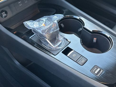 New 2026 Nissan Rogue SV FWD image 31